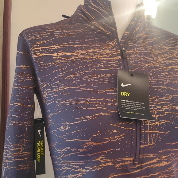 Nwt nike pro dri fit 1/2 zip small - Picture 2 of 5